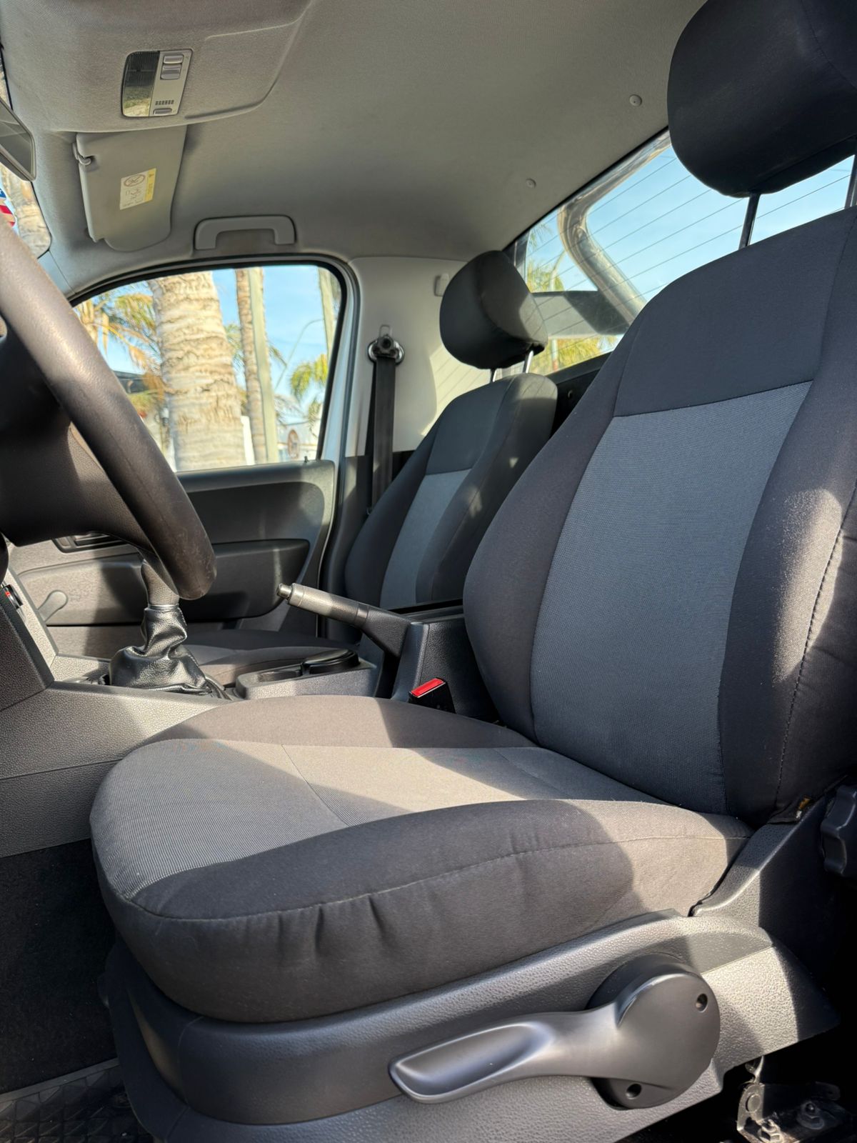 VOLKSWAGEN - AMAROK 2.9 TDI 140CV  - 4X2 MANUAL - 2017